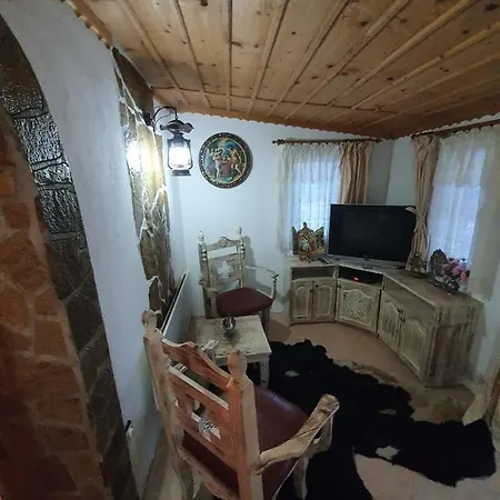 Kashtata S Paraklisa Penzion Borovo (Plovdiv)