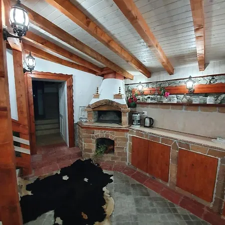 Kashtata S Paraklisa Guest house 3*