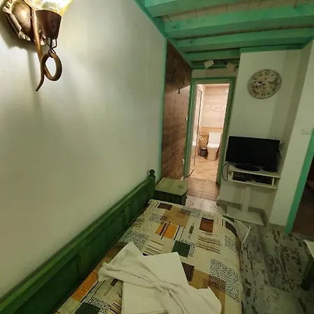 Penzion Kashtata S Paraklisa Borovo (Plovdiv)